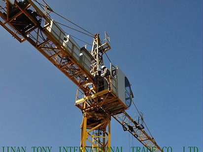 Inner climbing tower crane QTGNP Series